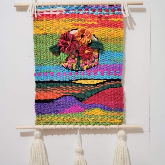 Handmade weaving wall hanging/wall art / yarn art / fiber art - Picture 2 of 4